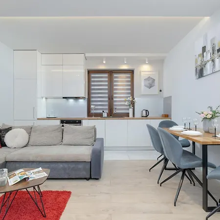 Cozy Pachonskiego With Balcony And Parking By Renters * クラクフ